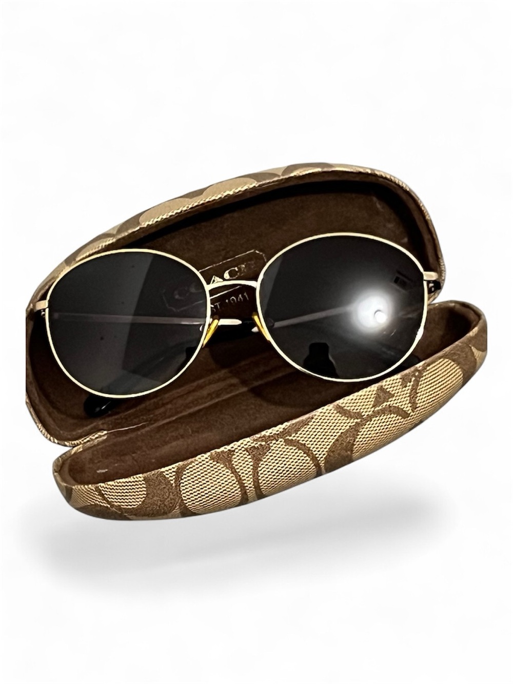 Coach Lia Round Sunglasses & VTG Signature Hard Clamshell Case
